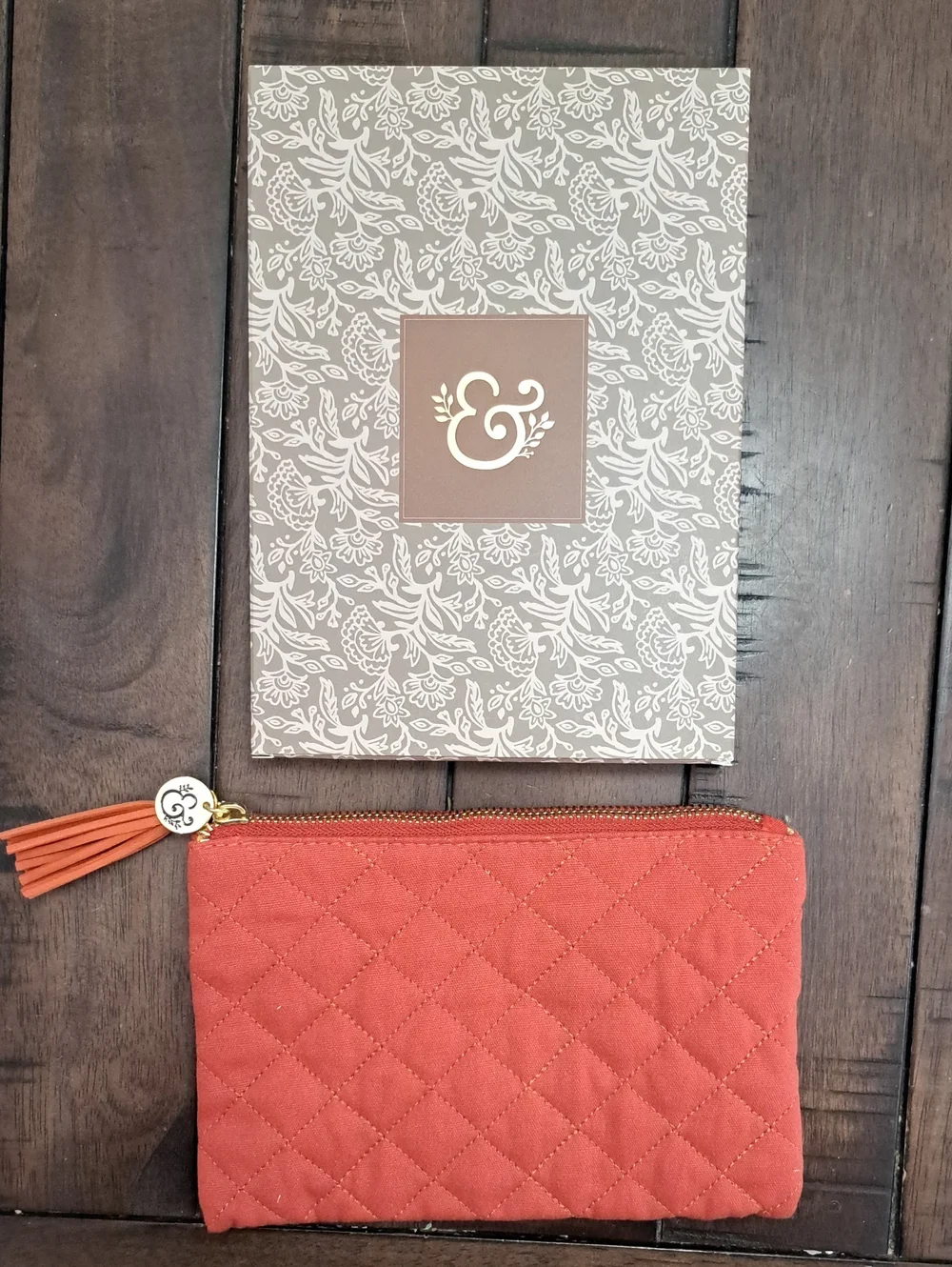 NIB Archer And Olive Zipper Pouch